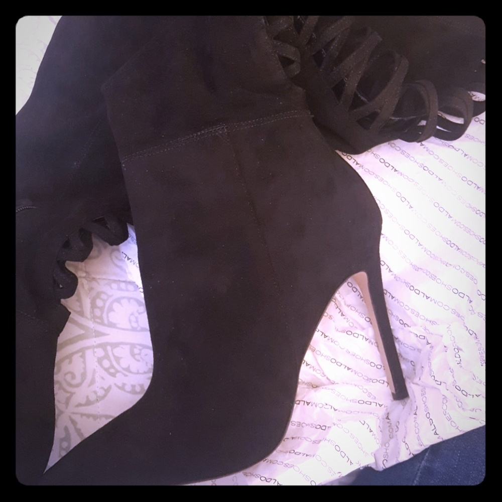 Black boots